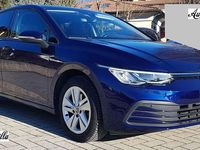 Usata VW Golf VIII Life 110 CV (80 kW) 2021 Blu/azzurro Berlina