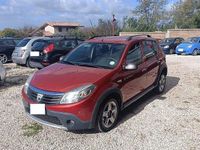 Usata Dacia Sandero Stepway 87 CV (63 kW) 2010 Rosso Berlina