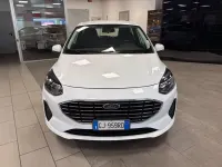 Usata Ford Fiesta Titanium 75 CV (55 kW) 2022 Bianco pastello Utilitaria
