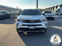 Usata Opel Mokka Elegance 131 CV (96 kW) 2022 Bianco SUV