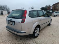 Usata Ford Focus 115 CV (84 kW) 2008 Argento Station wagon