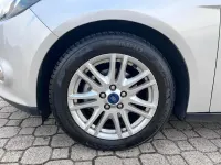 Usata Ford Focus Individual 125 CV (91 kW) 2014 Grigio Station wagon