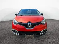 Usata Renault Captur 90 CV (66 kW) 2016 Rosso SUV