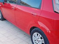 Usata Fiat Grande Punto 75 CV (55 kW) 2013 Rosso Utilitaria