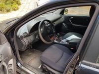 Gebraucht Mercedes C220 150 PS (110 kW) 2004 Blau Limousine