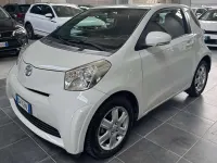 Usata Toyota iQ 68 CV (50 kW) 2009 Bianco Utilitaria