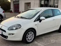 Usata Fiat Punto 77 CV (56 kW) 2013 Bianco Utilitaria