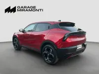 Nuova Alfa Romeo GT Junior Edizione Speciale 145 CV (106 kW) 2025 Rosso SUV