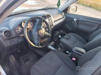 Usata Toyota RAV4 2004 SUV