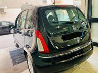 Usata Lancia Musa 77 CV (56 kW) 2012 Nero Monovolume