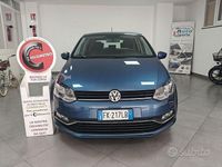 Usata VW Polo Comfortline 75 CV (55 kW) 2016 Blu Berlina