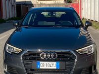 Usata Audi A3 Admired 116 CV (85 kW) 2019 Grigio Berlina
