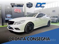 Usado Mercedes E220 Premium 170 CV (125 kW) 2013 Blanco Coupe