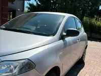 Usata Lancia Ypsilon 69 CV (50 kW) 2013 Grigio Utilitaria