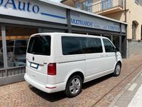 Usata VW Caravelle 150 CV (110 kW) 2018 Bianco Monovolume