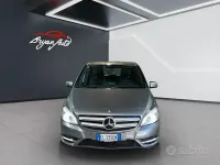 Käytetty Mercedes B200 Premium 156 HP (114 kW) 2012 Harmaa Tila-auto
