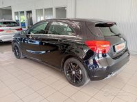 Usata Mercedes A160 90 CV (66 kW) 2016 Nero Berlina