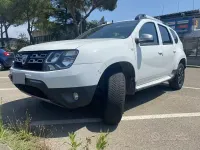 Usata Dacia Duster Lauréate 109 CV (80 kW) 2016 Bianco SUV