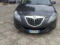 Usata Lancia Delta 120 CV (88 kW) 2014 Grigio Utilitaria