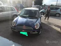 Usata Mini Cooper 116 CV (85 kW) 2002 Bluazzurro Utilitaria
