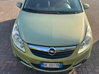 Usata Opel Corsa 80 CV (58 kW) 2007 Verde Utilitaria