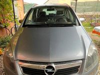 Usata Opel Zafira 94 CV (69 kW) 2008 Grigio Monovolume