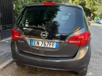 Usata Opel Meriva 120 CV (88 kW) 2012 Marrone Monovolume