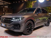 Usata VW Touareg R 462 CV (339 kW) 2023 Grigio SUV