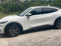 Usata Ford Mustang Mach-E Extended Range 216 kW (294 CV) 2023 Bianco SUV