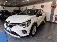 Usata Renault Captur Intens 116 CV (85 kW) 2020 Bianco SUV