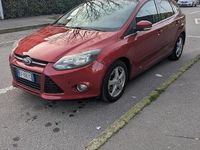 Usata Ford Focus Titanium 150 CV (110 kW) 2011 Rosso Berlina