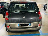 Usata Renault Scénic II 130 CV (95 kW) 2006 Monovolume