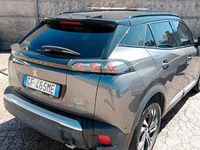 Usata Peugeot 2008 GT 131 CV (96 kW) 2021 Grigio SUV