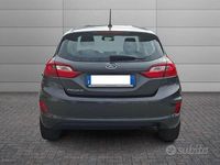 Usata Ford Fiesta Titanium 86 CV (63 kW) 2018 Grigio Utilitaria