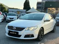 Usata VW Passat 140 CV (102 kW) 2011 Bianco Berlina
