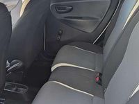 Usata Lancia Ypsilon 80 CV (58 kW) 2014 Bianco Utilitaria