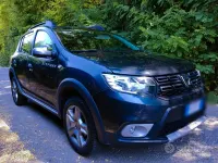 Usata Dacia Sandero Stepway 90 CV (66 kW) 2018 Grigio Berlina