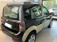 Usata Fiat Panda 4x4 Cross 69 CV (50 kW) 2006 Nero Utilitaria