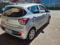 Używany Hyundai i10 69 KM (50 kW) 2017 Szary Hatchback