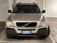 Usata Volvo XC90 Executive 163 CV (119 kW) 2004 Argento SUV