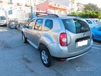 Usata Dacia Duster 110 CV (80 kW) 2012 Giallo SUV