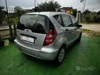 Usata Mercedes A180 109 CV (80 kW) 2005 Grigio Berlina
