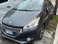 Usata Peugeot 208 Active 92 CV (67 kW) 2013 Grigio Utilitaria