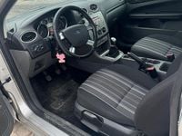 Usata Ford Focus 100 CV (73 kW) 2009 Grigio Coupé