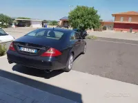 Usata Mercedes CLS320 224 CV (164 kW) 2007 Bluazzurro Coupé