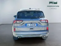 Usata Ford Kuga ST-Line X 152 CV (111 kW) 2022 Solar silver SUV