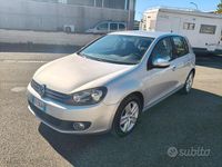 Usata VW Golf VI 102 CV (75 kW) 2009 Grigio Utilitaria