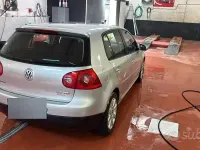 Usata VW Golf IV 140 CV (102 kW) 2004 Grigio Berlina