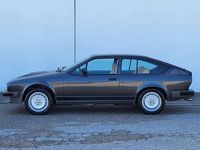 Usata Alfa Romeo Alfetta 158 CV (116 kW) 1984 Grigio Berlina