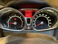 Usata Ford Fiesta Titanium 90 CV (66 kW) 2009 Utilitaria